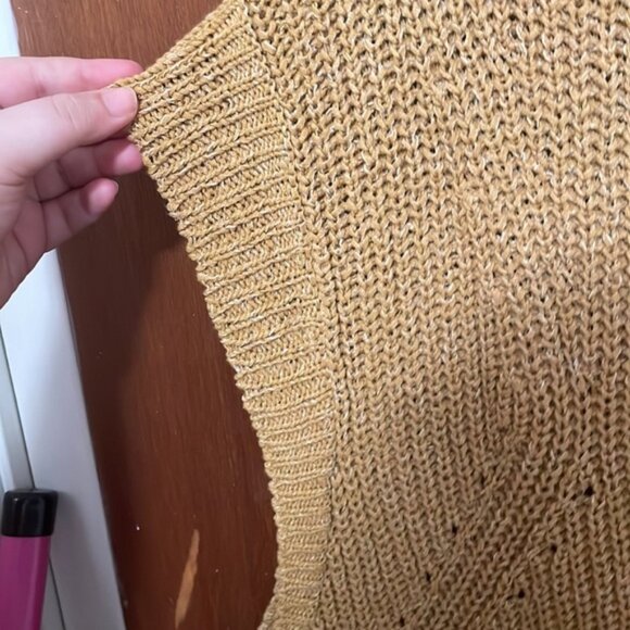 NWT Old Navy Mustard Knit Sweater Vest - Picture 6 of 8